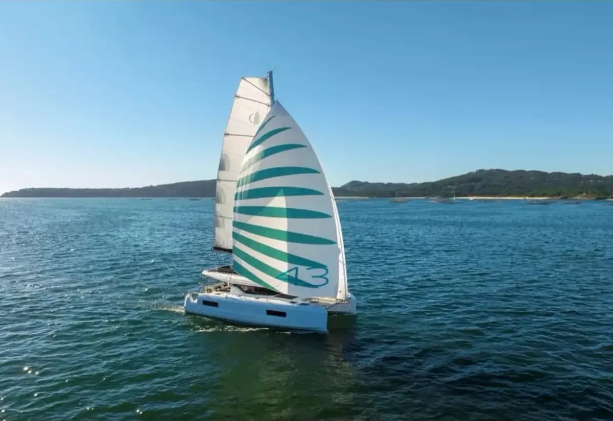 Lagoon 43 (2026)