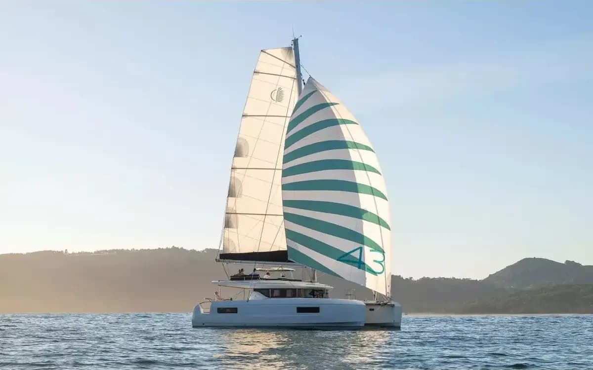 Lagoon 43 (2025)