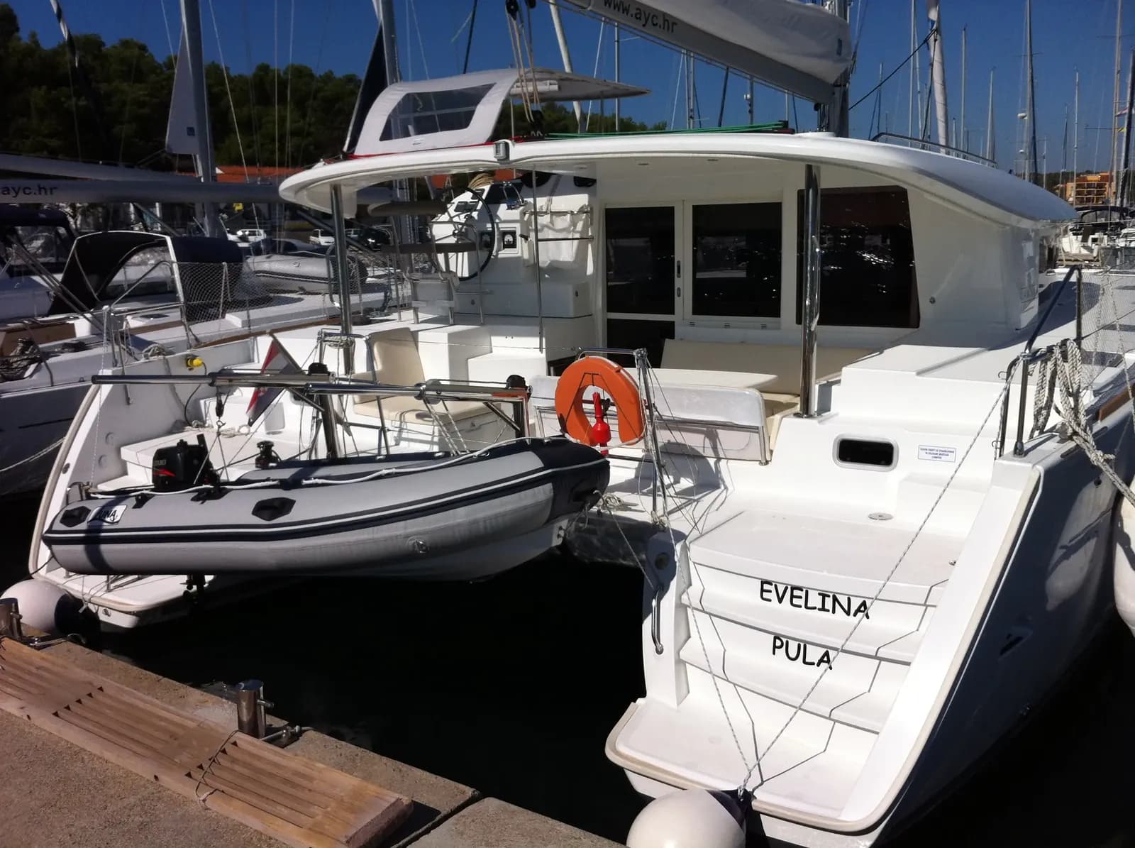 Lagoon 400 S2 (2013)